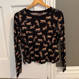 Anthropologie long sleeve leopard top